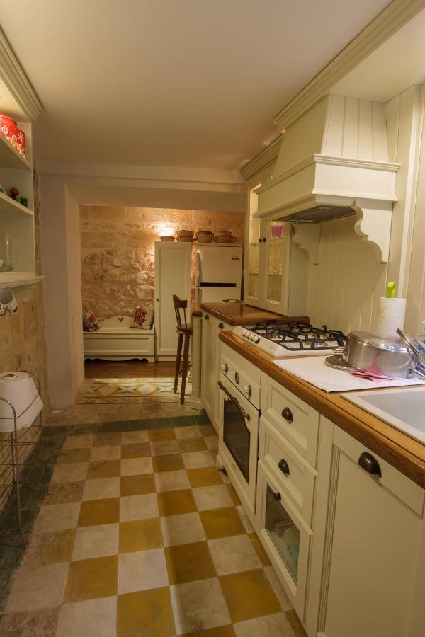 ラバト Town House Steeped In Historyヴィラ エクステリア 写真