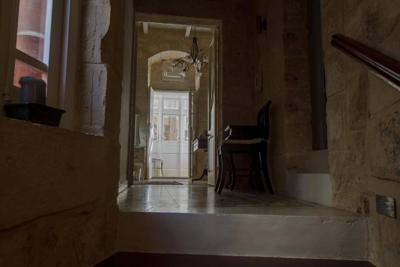 ラバト Town House Steeped In Historyヴィラ エクステリア 写真